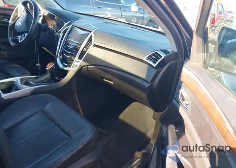 2016 Cadillac Srx Luxury Collection z USA, uszkodzony, nr VIN 3GYFNBE31GS555546